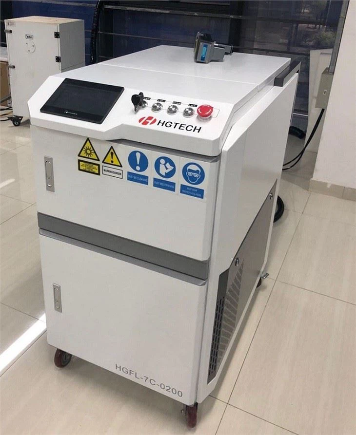 LASER CLEANING MACHINE